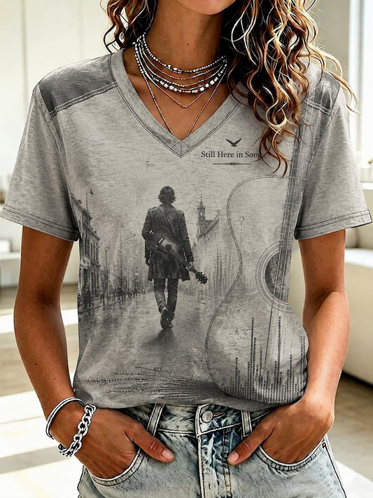Women's Glen Memory Printed V-neck T-shirt